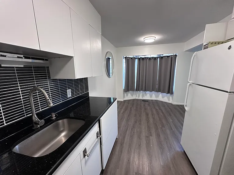 1891 Vine Way Dr #32 — Photo 7