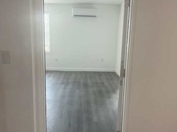 417 W Main St #1B