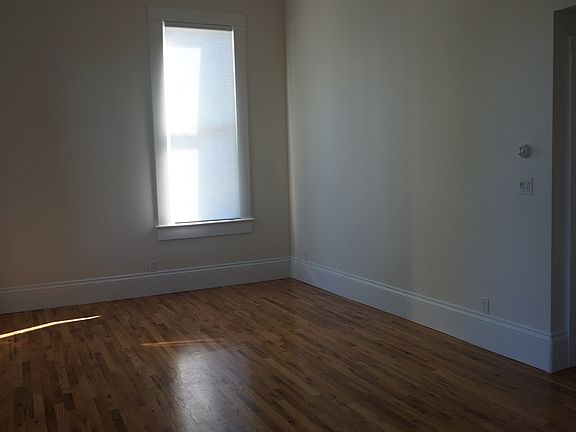 living room, opposite kitchen