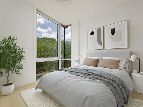 819 Dean Street image 16 of 33