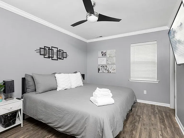 1702 Maribel Ave — Photo 6