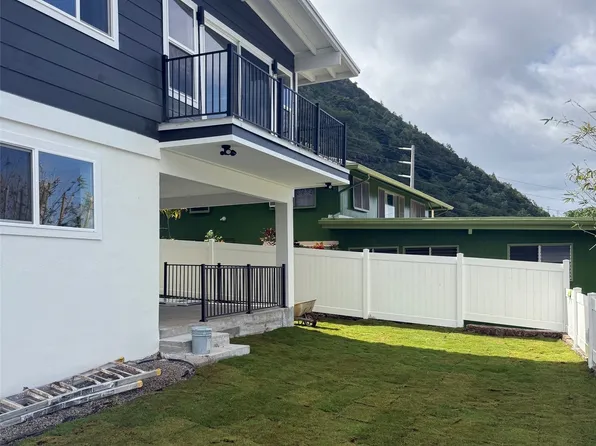 3038 Lanikaula St, Honolulu, HI 96822