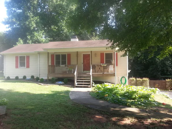 1700 Karmel Dr, Winston Salem, NC 27127