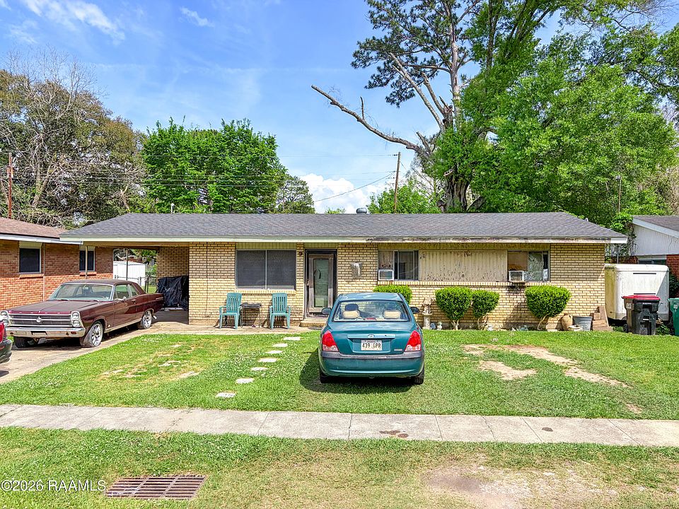 1st image of 317 Doc Duhon St