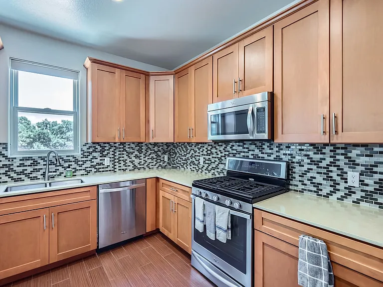 124 Cumberland Rd #204 — Photo 8