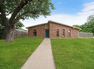 3802 Acorn Green Dr, Garland, TX 75043