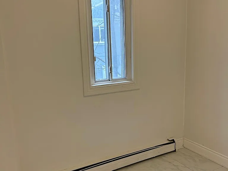 2 Elm Grove Ave #202 — Photo 7