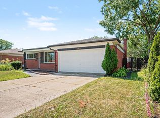 12922 E Thirteen Mile Rd, Warren, MI 48088