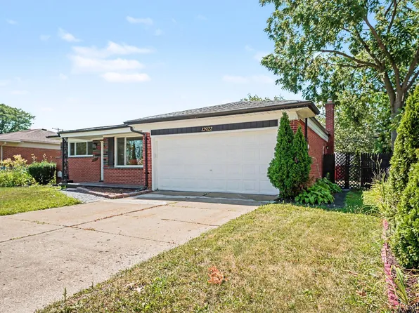 12922 E Thirteen Mile Rd, Warren, MI 48088