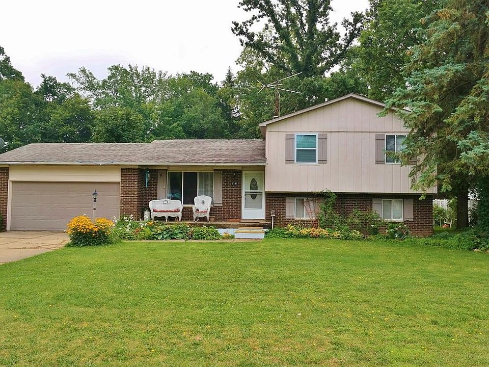 1st image of 7144 Sherwood Ln