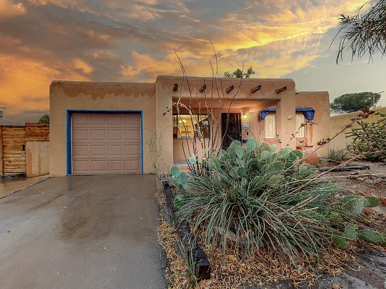 1204 Princeton Dr SE — Photo 37