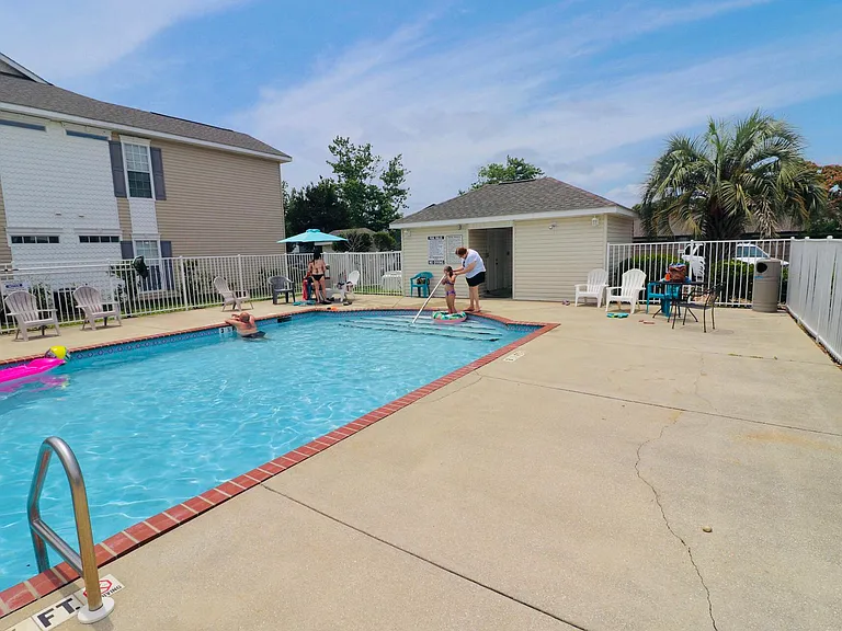 7101 Joy St #C5 — Photo 5