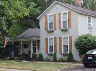 211 N Van Buren St, Tecumseh, MI