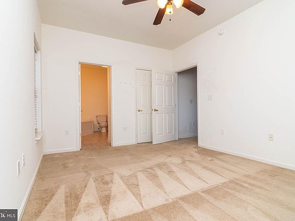 5th image of 4501 Summer Brook Way #D