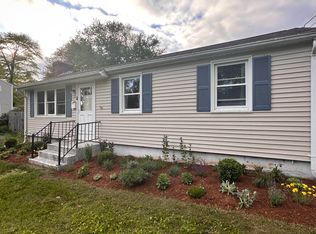 30 Chestnut Hill Rd, Groton, CT 06340