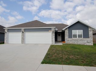 1347 S Venice Ave, Republic, MO 65738