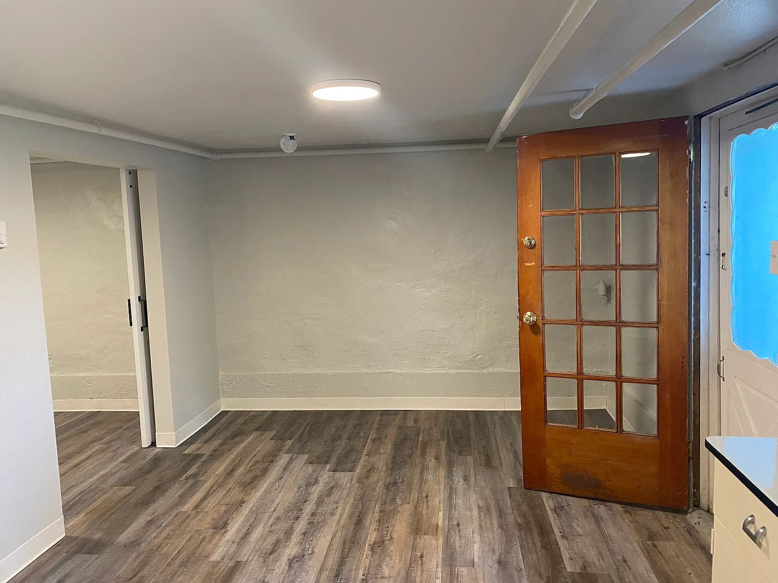 816 N Institute St — Photo 4