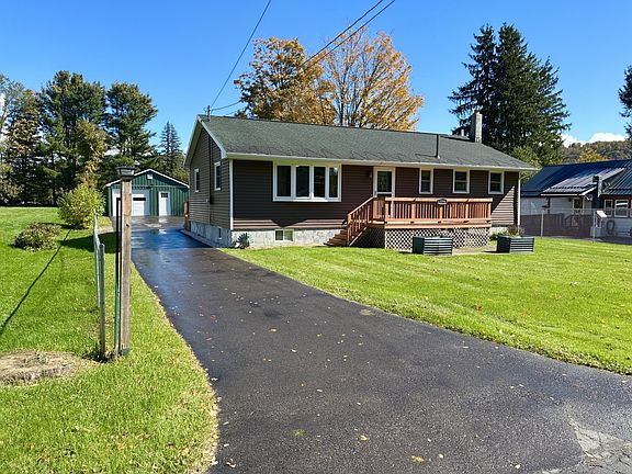 2nd image of 5390 Mead Rd