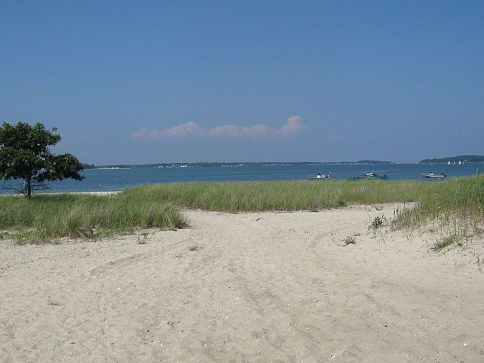 Goose Creek beach