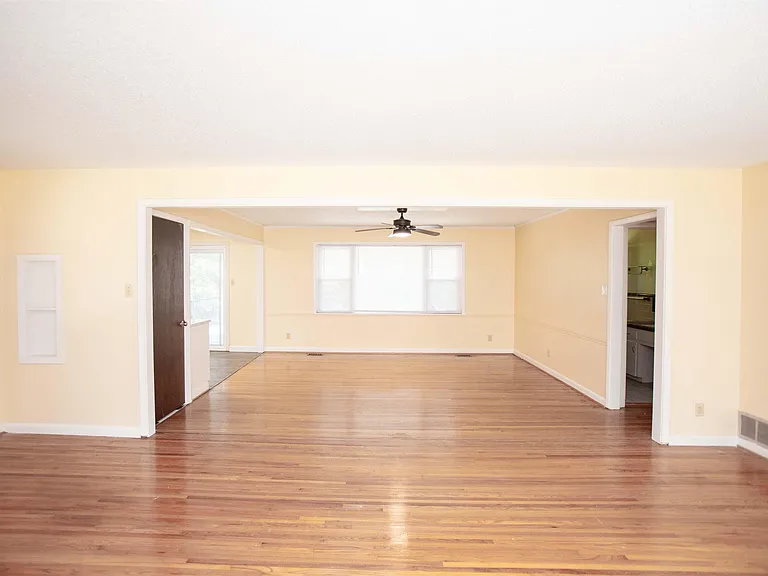 5010 Glenmere Rd — Photo 7