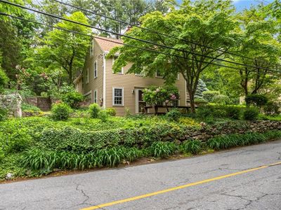 87 Stillwater Rd, Smithfield, RI, 02917