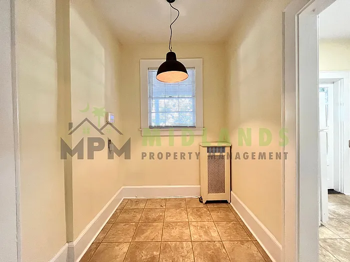 2501 Blossom St — Photo 35