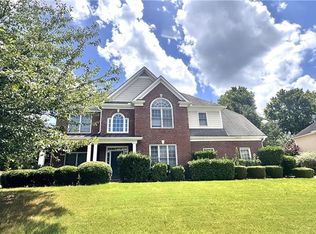 3953 Lost Oak Dr, Buford, GA 30519