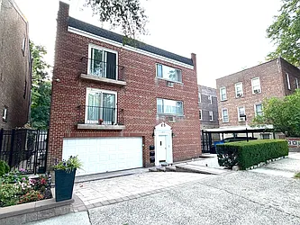 6037 Delafield Avenue, #3