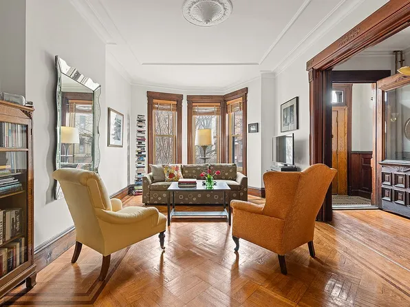 535 58th St, Brooklyn, NY 11220