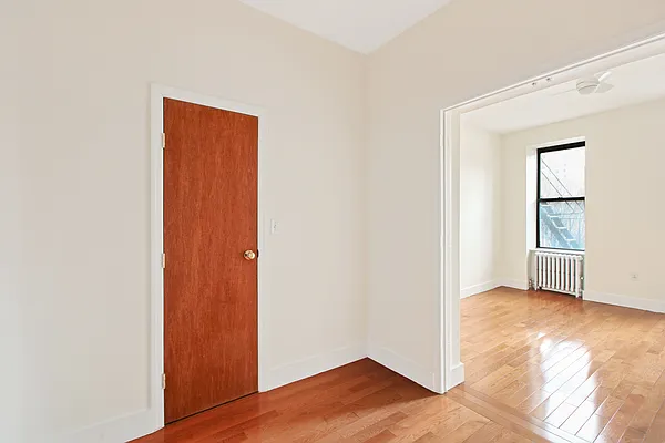 Rented by Oxford Property Group | media 16