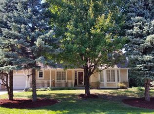 3015 Labore Rd, Little Canada, MN 55109