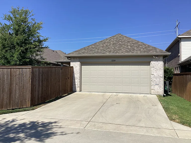 12324 Hulson Trl — Photo 23
