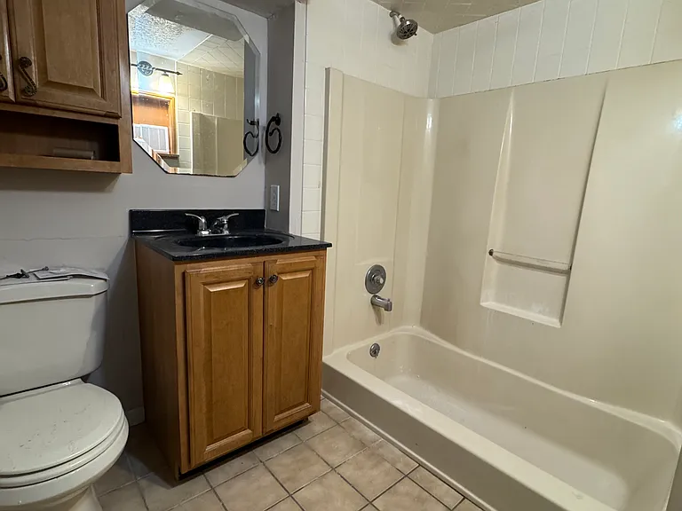 1700 Marilyn Ave — Photo 7