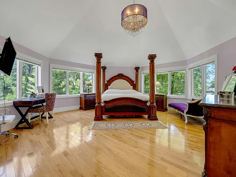 252 Mabel Pl — Photo 35