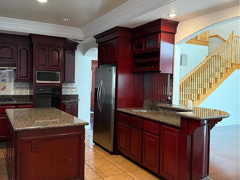 10026 Green St — Photo 3
