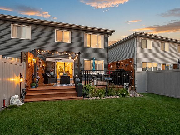 3rd image of 11 Caledon Cres