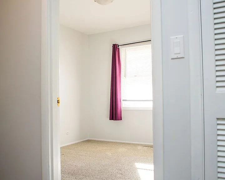 8030 N Hazelwood Dr — Photo 20