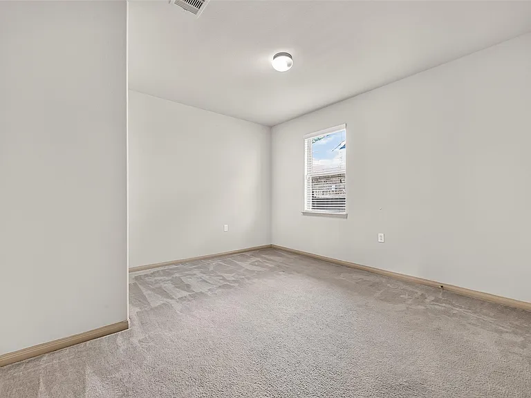 24302 Bella Florence Dr — Photo 36