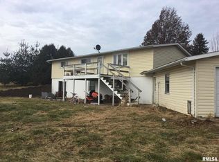 28453-2400 East St, Prophetstown, IL 61277