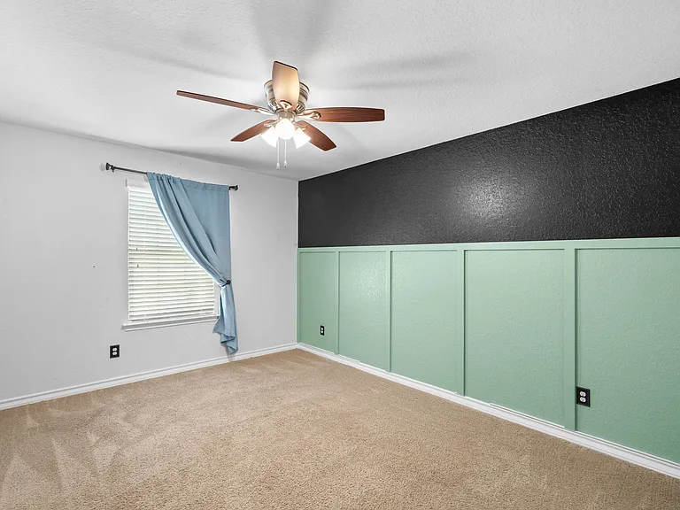 2819 Davis Trce — Photo 14