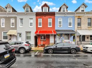 1053 Moss St, Reading, PA 19604
