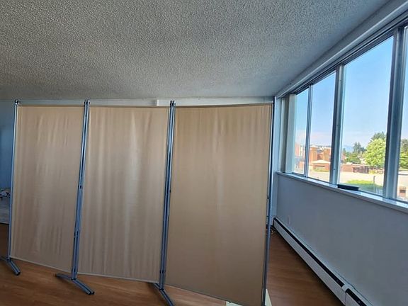 3rd image of 11881 88th Ave #201