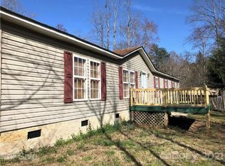 169 Carriage House Ln, Lake Lure, NC 28746