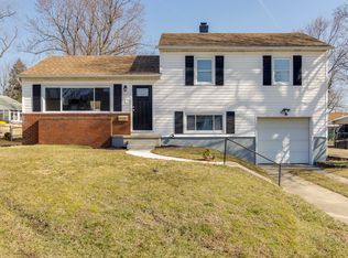 715 James Rd, Glen Burnie, MD 21061