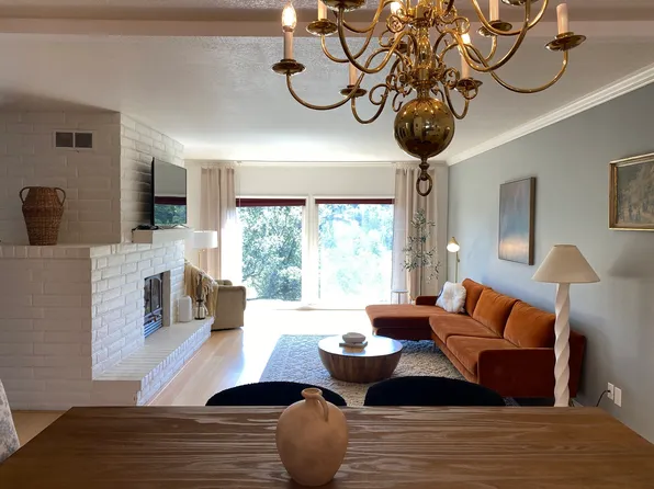 460 Crestridge Ln, Folsom, CA 95630