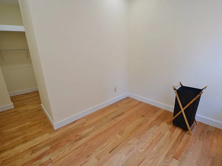 103 Hemenway St #5 — Photo 12