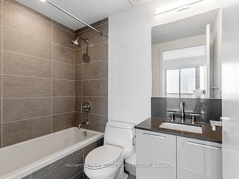3 Gloucester St #4503 — Photo 14