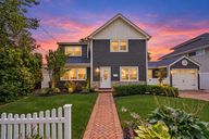photo property thumbnail