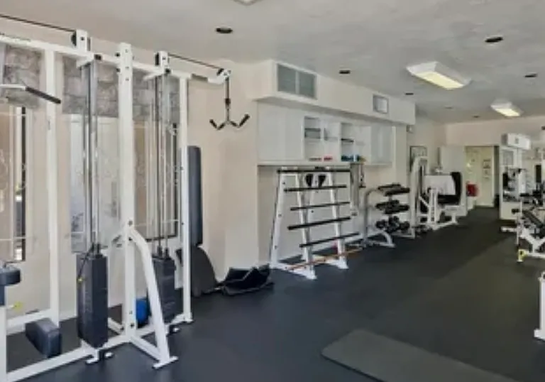 La Jolla Alta Club full workout area