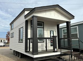 1475 N State St #1, Hemet, CA 92543